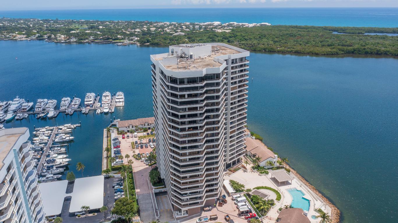 OLD PORT COVE LAKE POINT TOWER CONDO - Residential