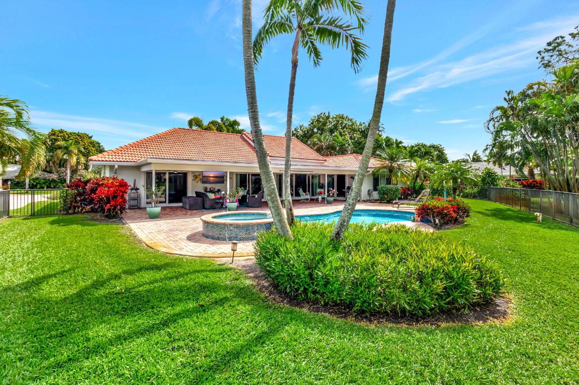 DELRAY DUNES - Residential