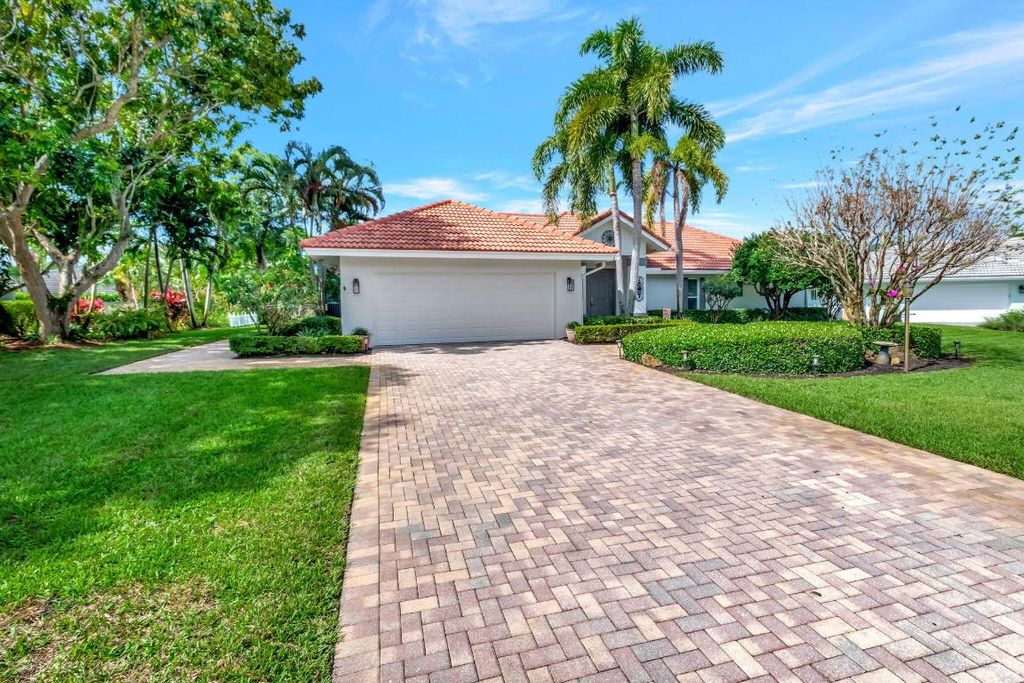 Photo of 11951 Date Palm Drive, Boynton Beach, FL 33436 (MLS # R11157692)