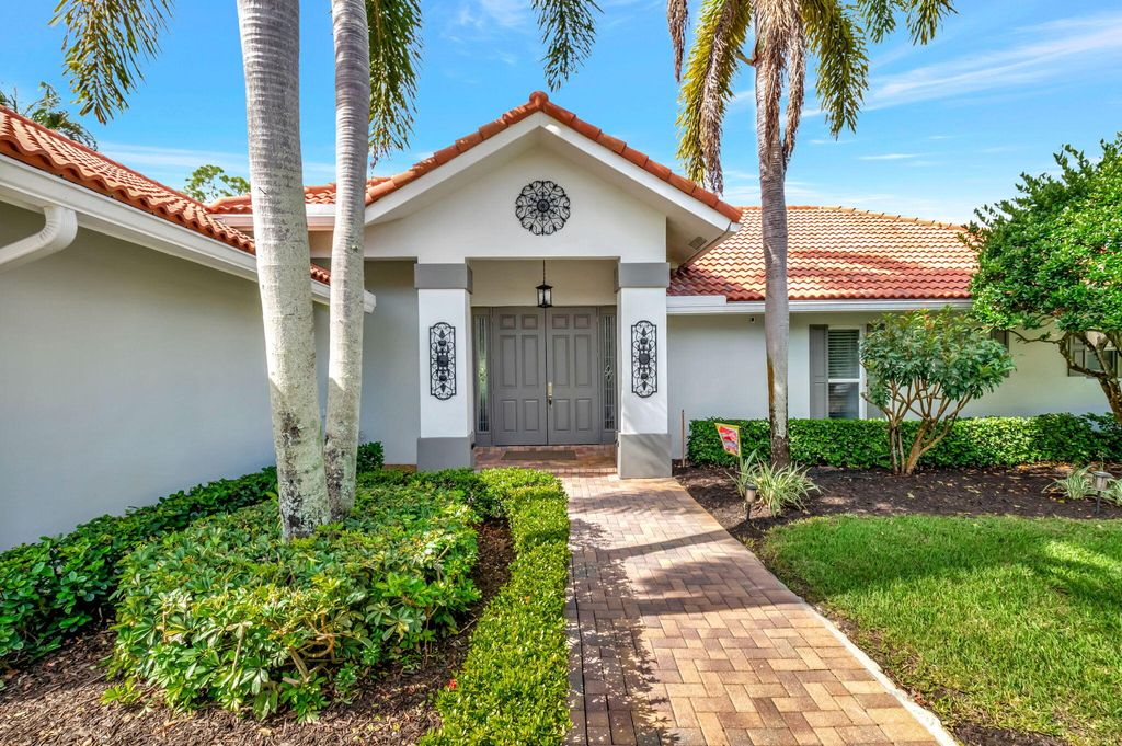 Photo of 11951 Date Palm Drive, Boynton Beach, FL 33436 (MLS # R11157692)