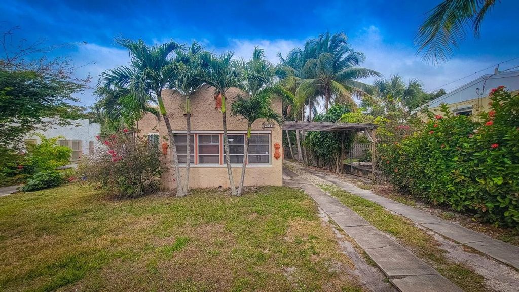Photo of 842 Selkirk Street, West Palm Beach, FL 33405 (MLS # R11157025)