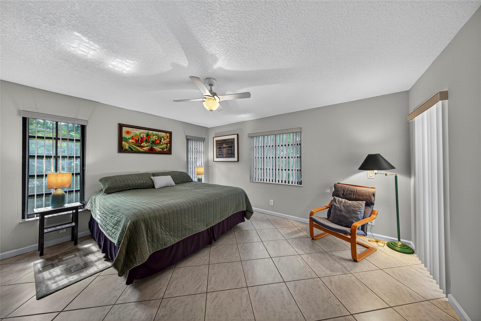 Albert Lakes Garden Unrec - Residential