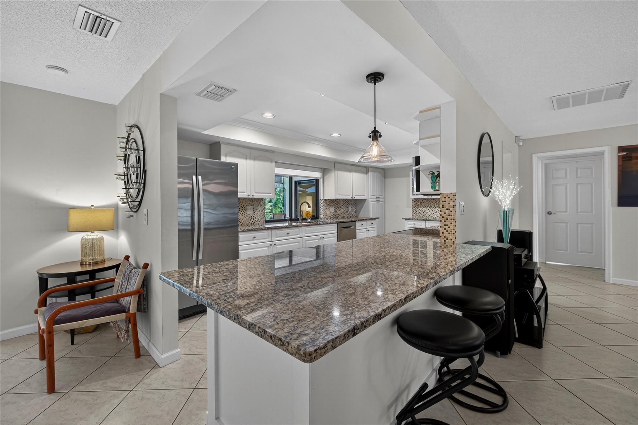 Albert Lakes Garden Unrec - Residential