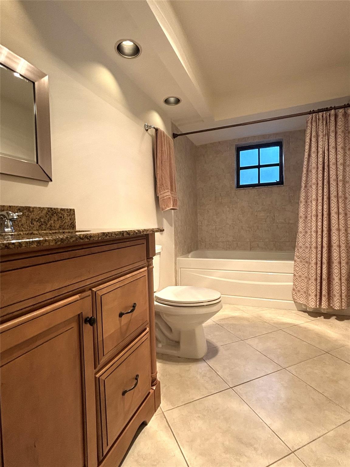 Albert Lakes Garden Unrec - Residential