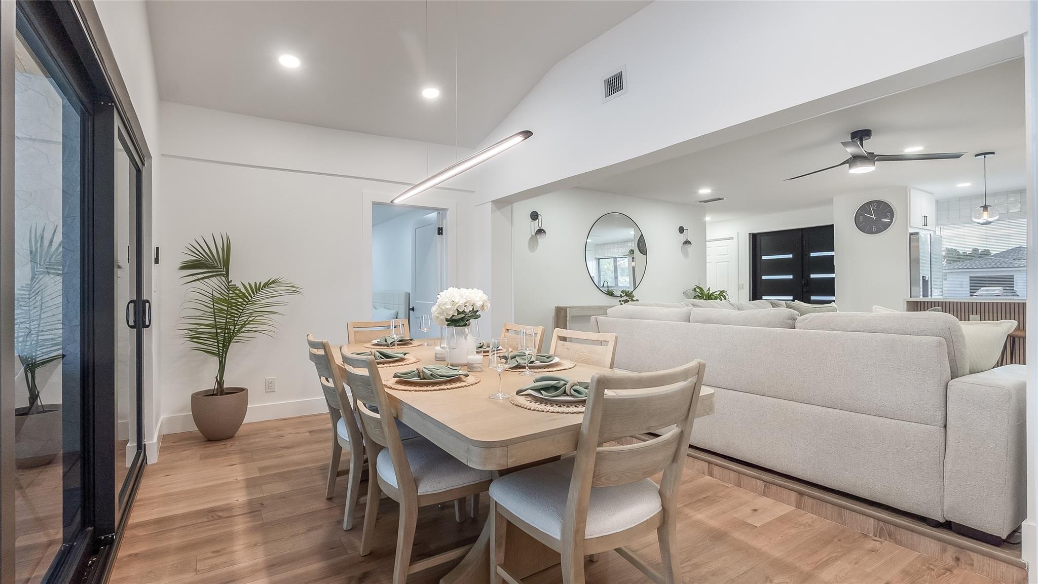 Boca Raton Square Unit 04 - Residential