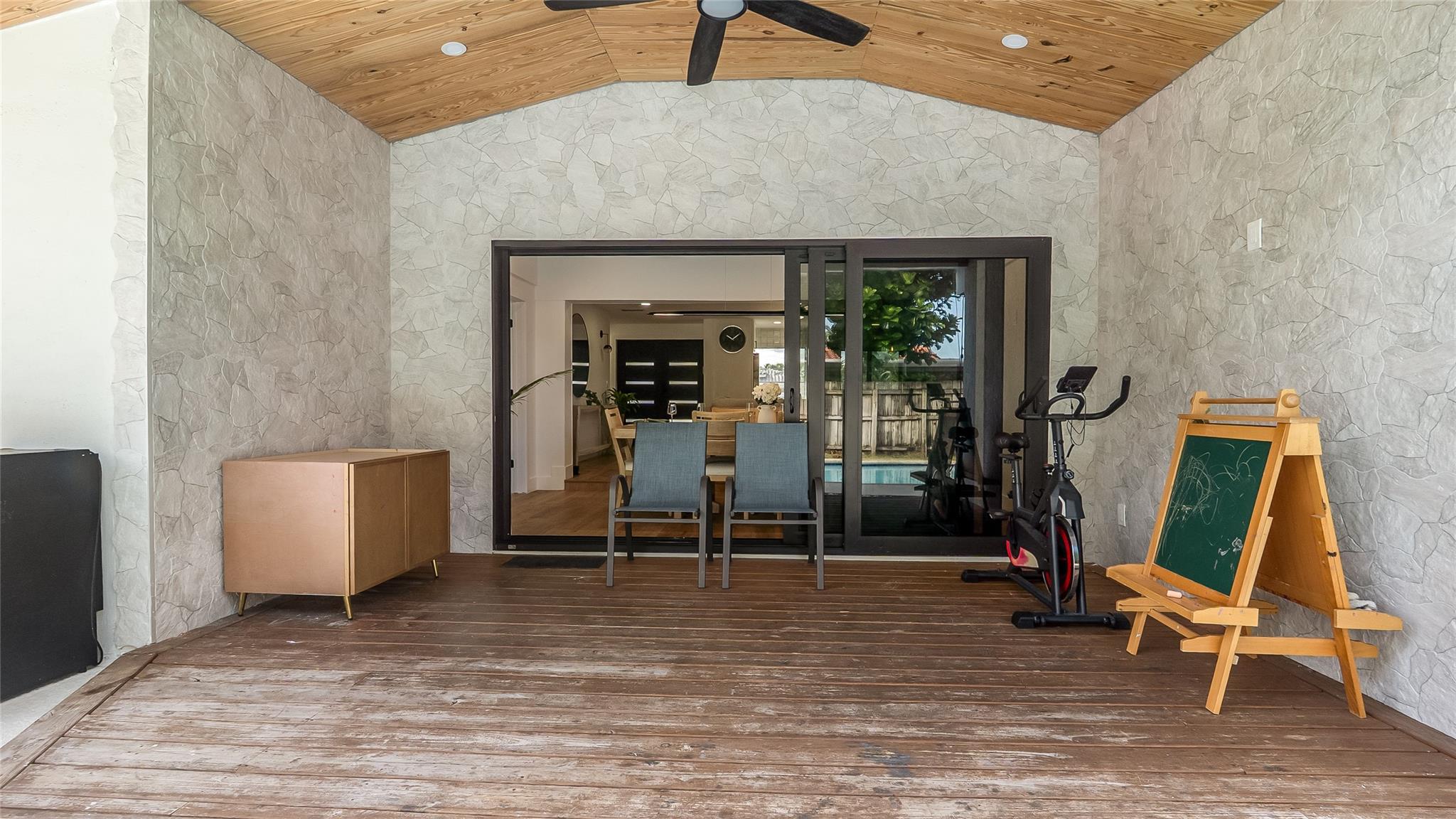 Boca Raton Square Unit 04 - Residential