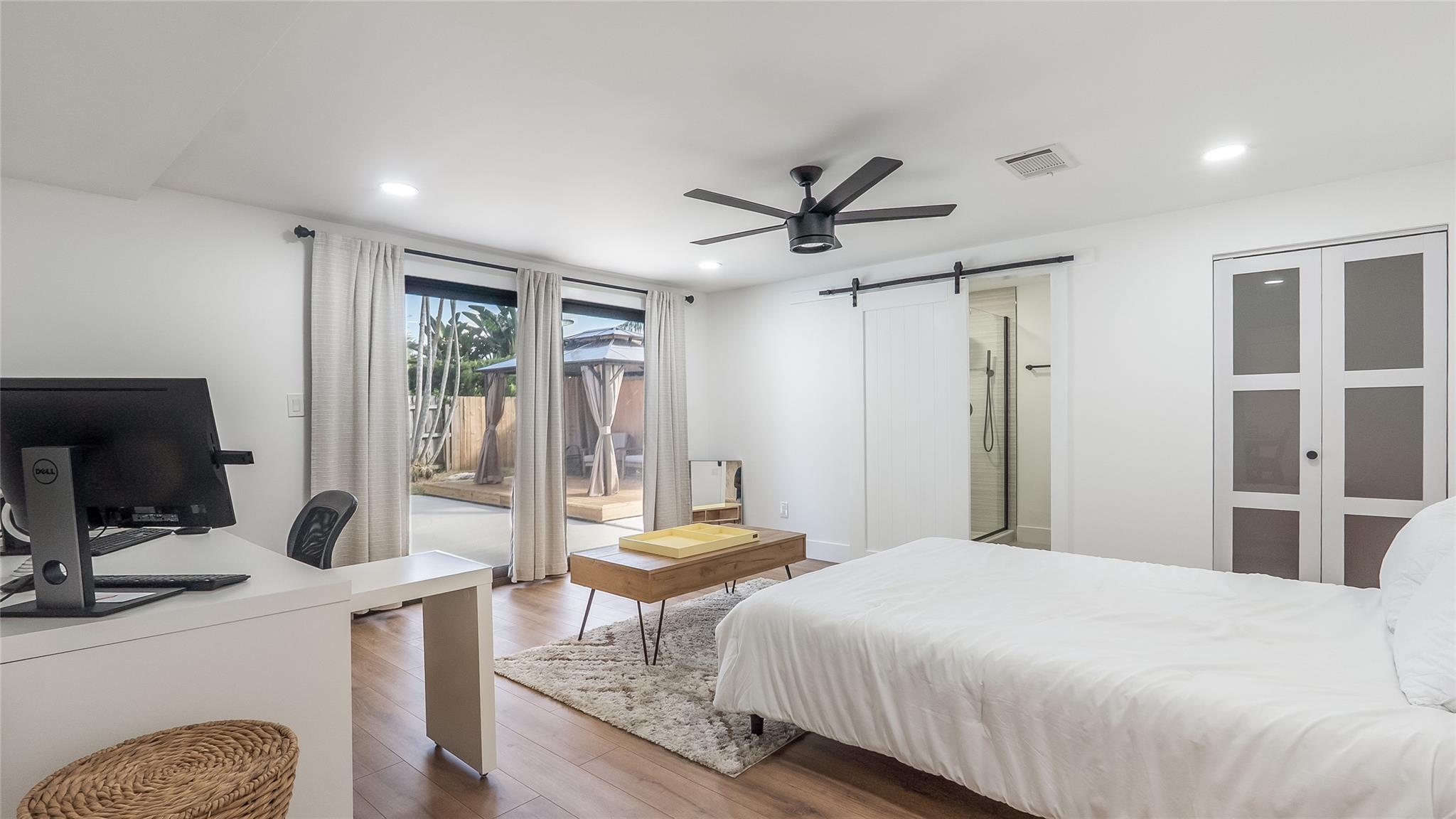Boca Raton Square Unit 04 - Residential