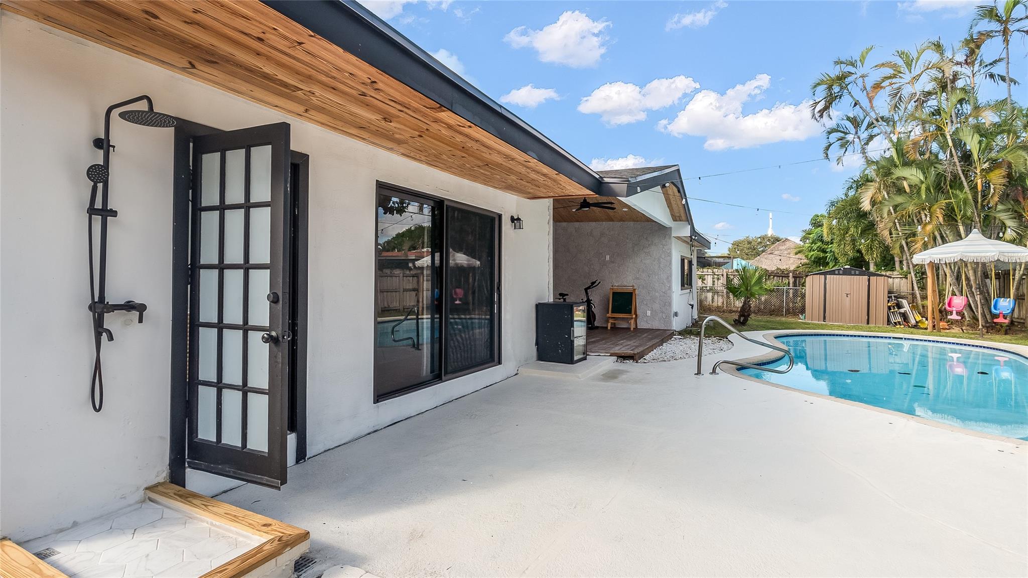 Boca Raton Square Unit 04 - Residential