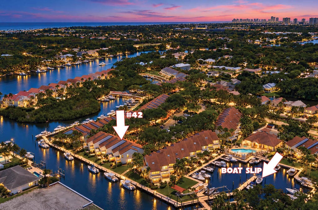 Photo of 2339 Treasure Isle Drive #42, Palm Beach Gardens, FL 33410 (MLS # B26082760)