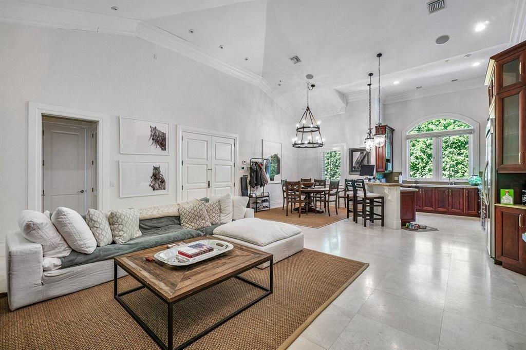 GRAND PRIX FARMS - Residential