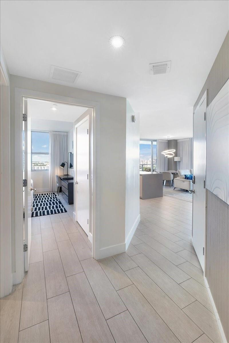 Hyde Beach House - Residential