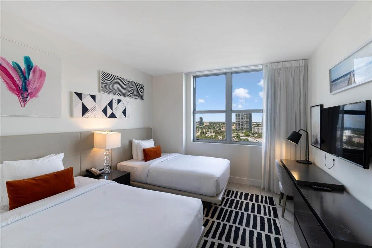 Hyde Beach House - Residential