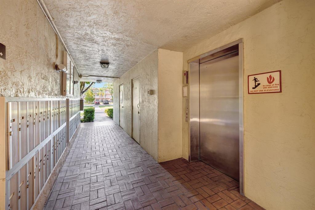 CYPRESS CHASE NORTH NO 2 CONDO - Residential