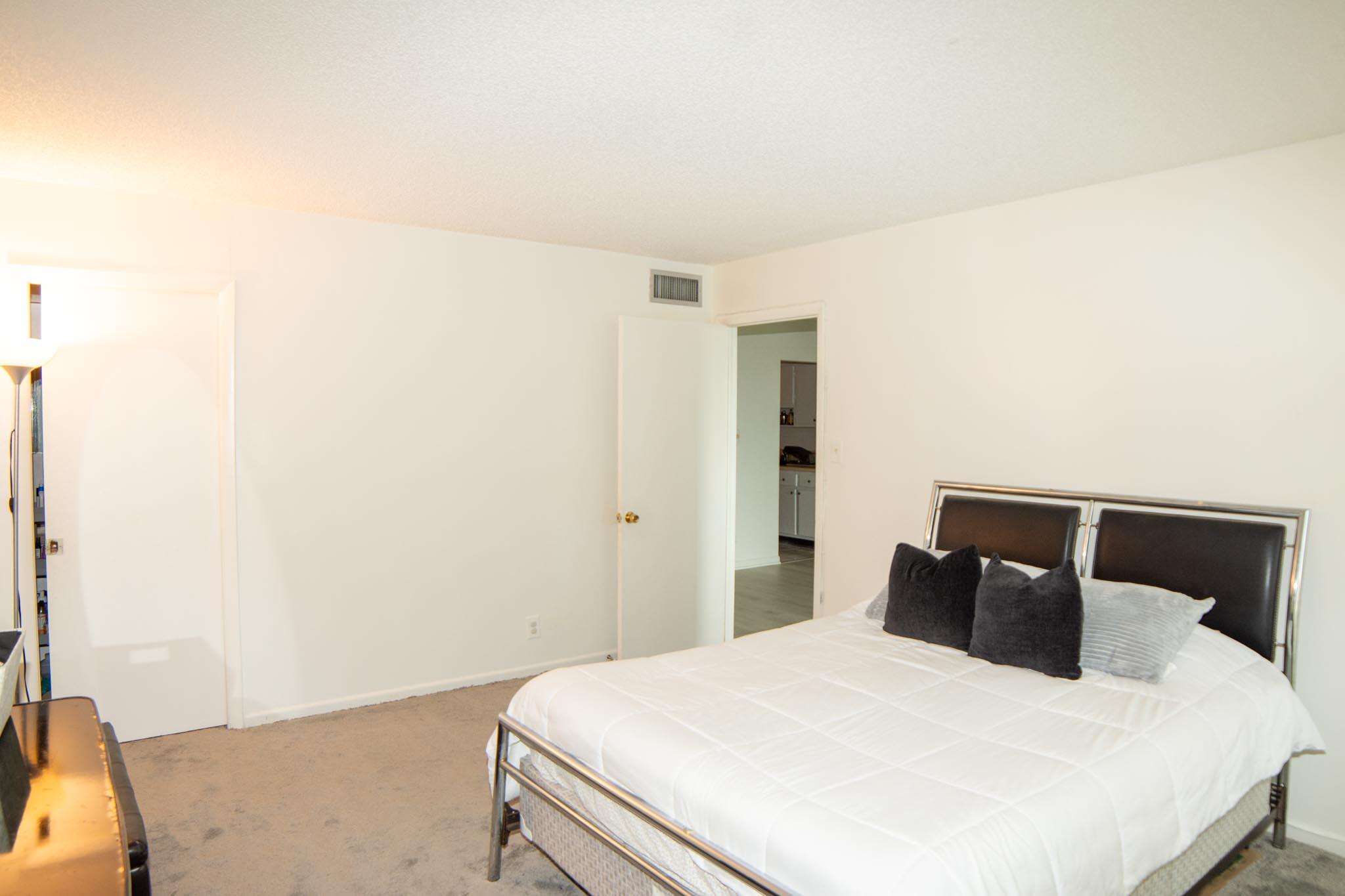 CYPRESS CHASE NORTH NO 2 CONDO - Residential