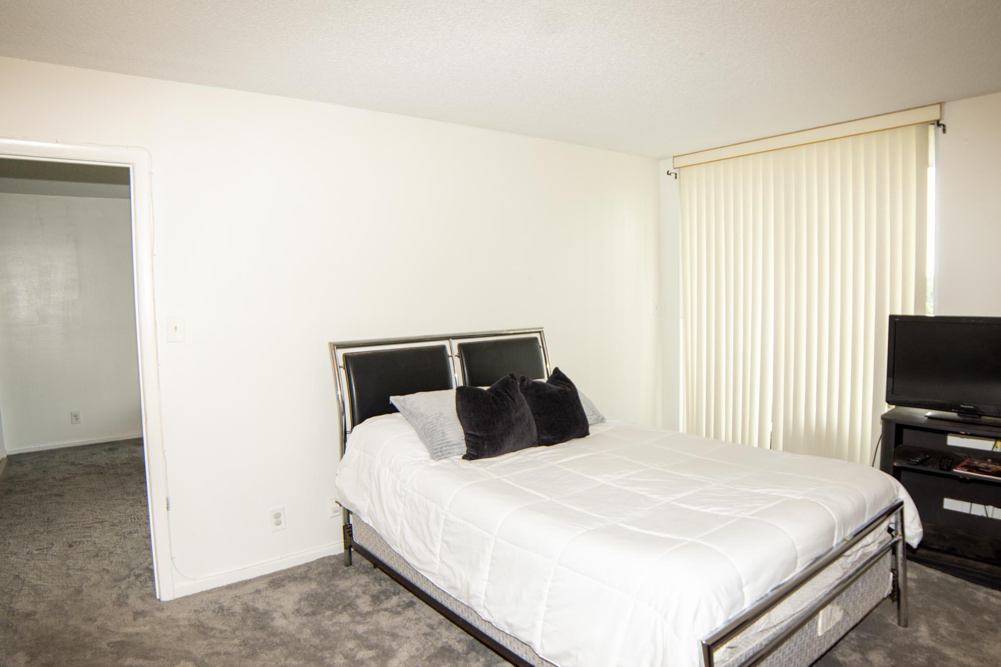 CYPRESS CHASE NORTH NO 2 CONDO - Residential