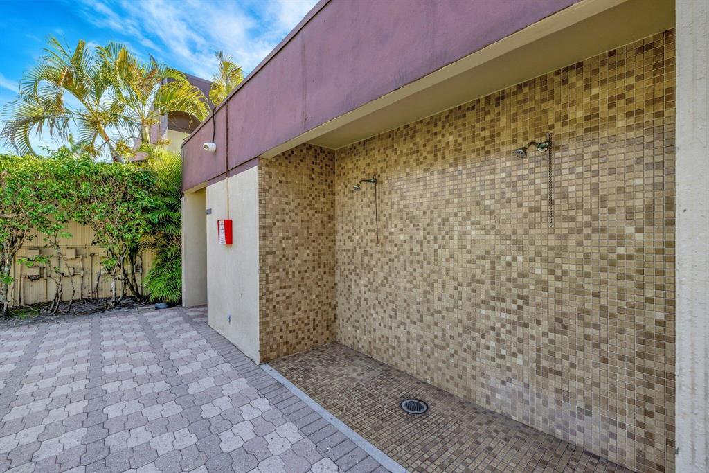 CYPRESS CHASE NORTH NO 2 CONDO - Residential