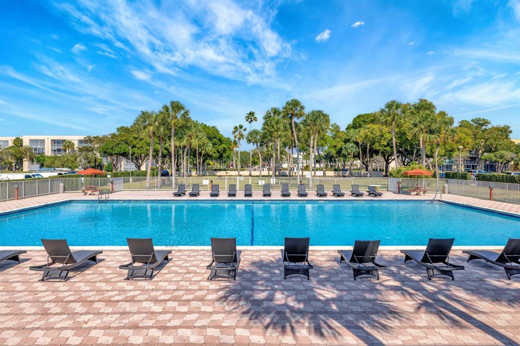 CYPRESS CHASE NORTH NO 2 CONDO - Residential