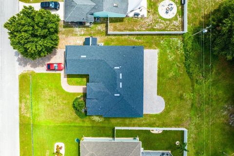 A home in Port St Lucie