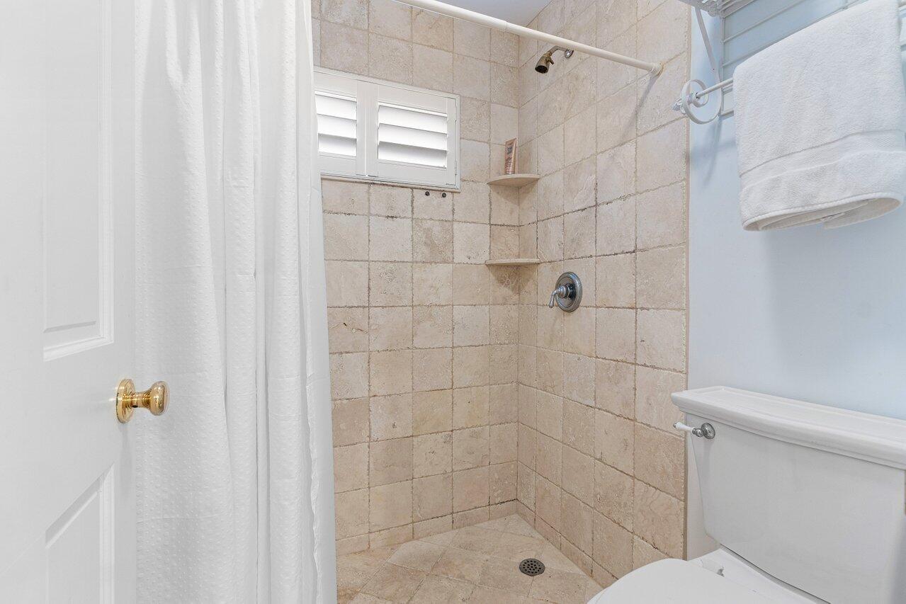 QUAIL RIDGE COND 7 - Residential