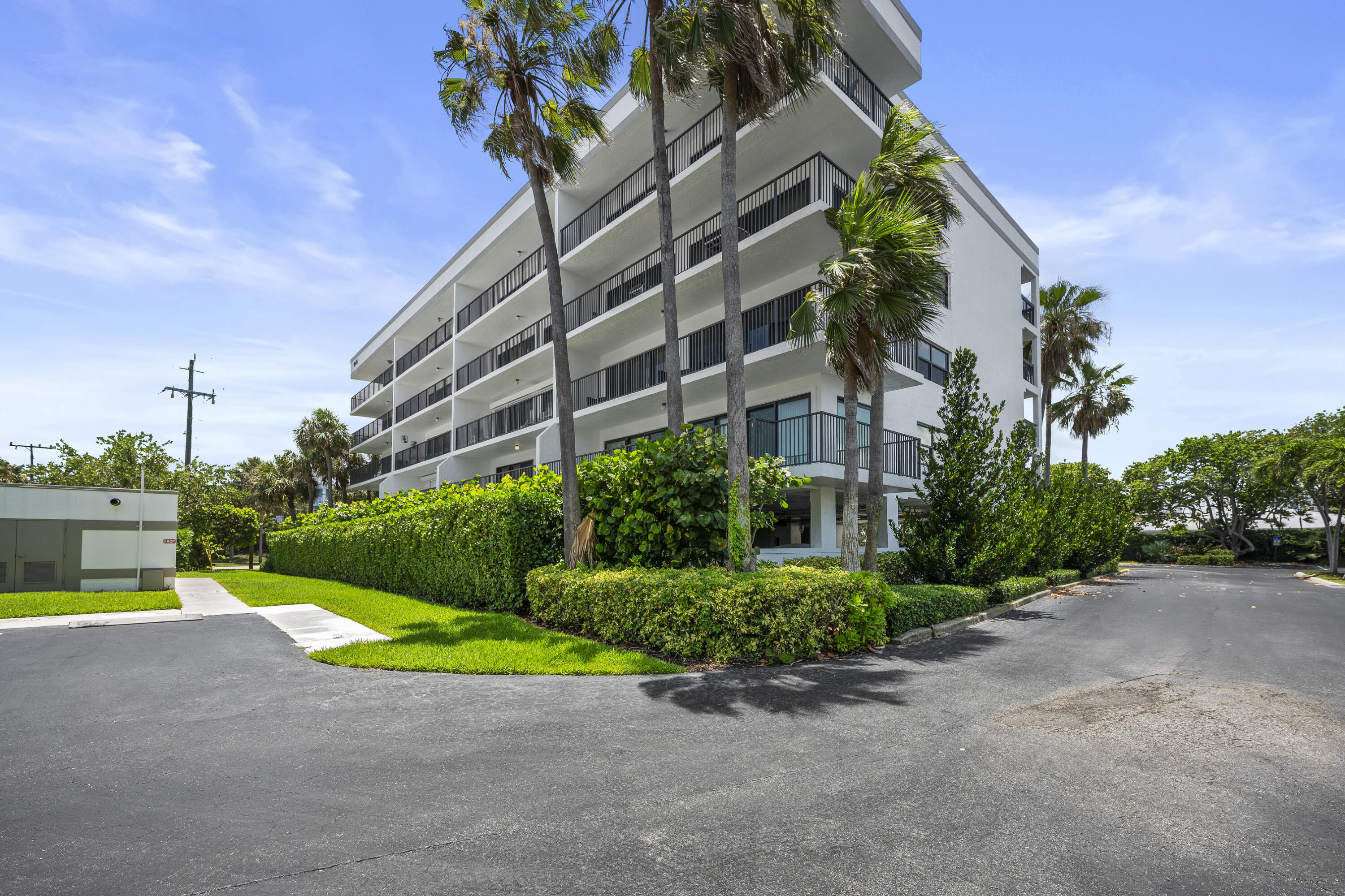 SEA IMAGES OF JUNO BEACH CONDO - Residential