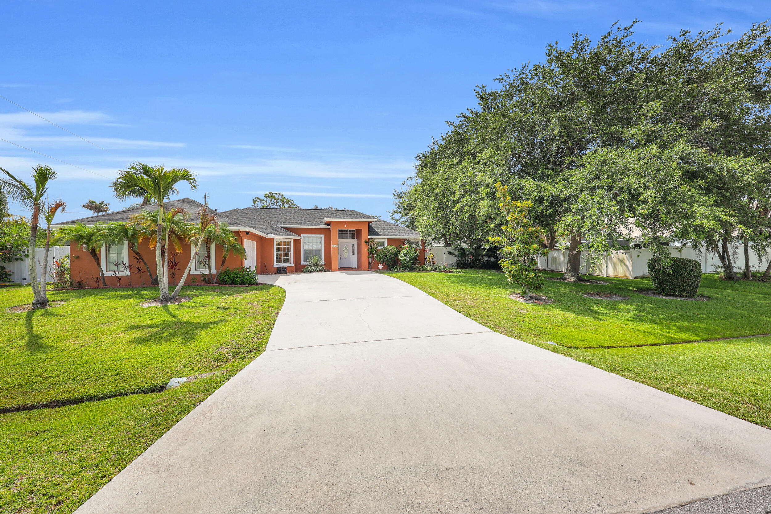 PORT ST LUCIE SECTION 40 - Residential