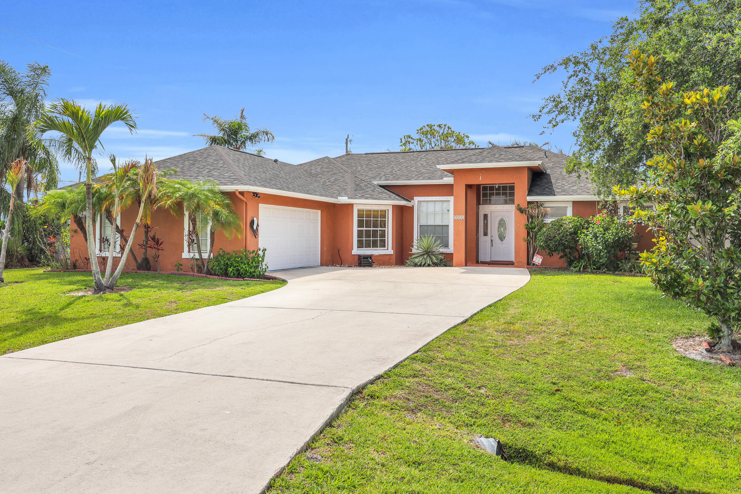 PORT ST LUCIE SECTION 40 - Residential