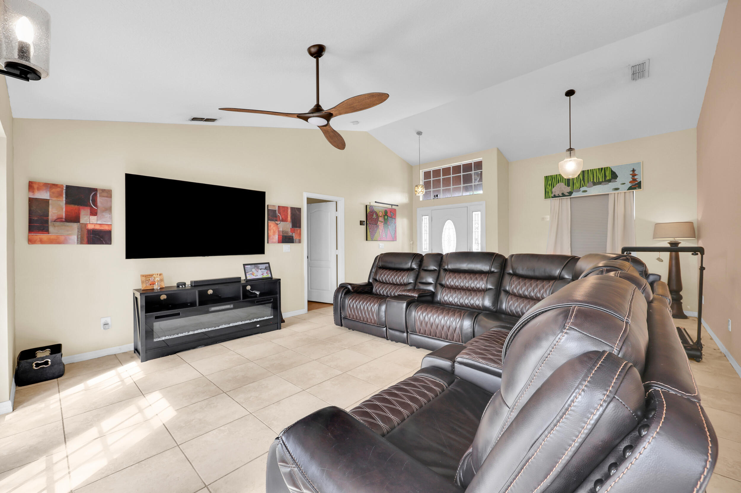 PORT ST LUCIE SECTION 40 - Residential