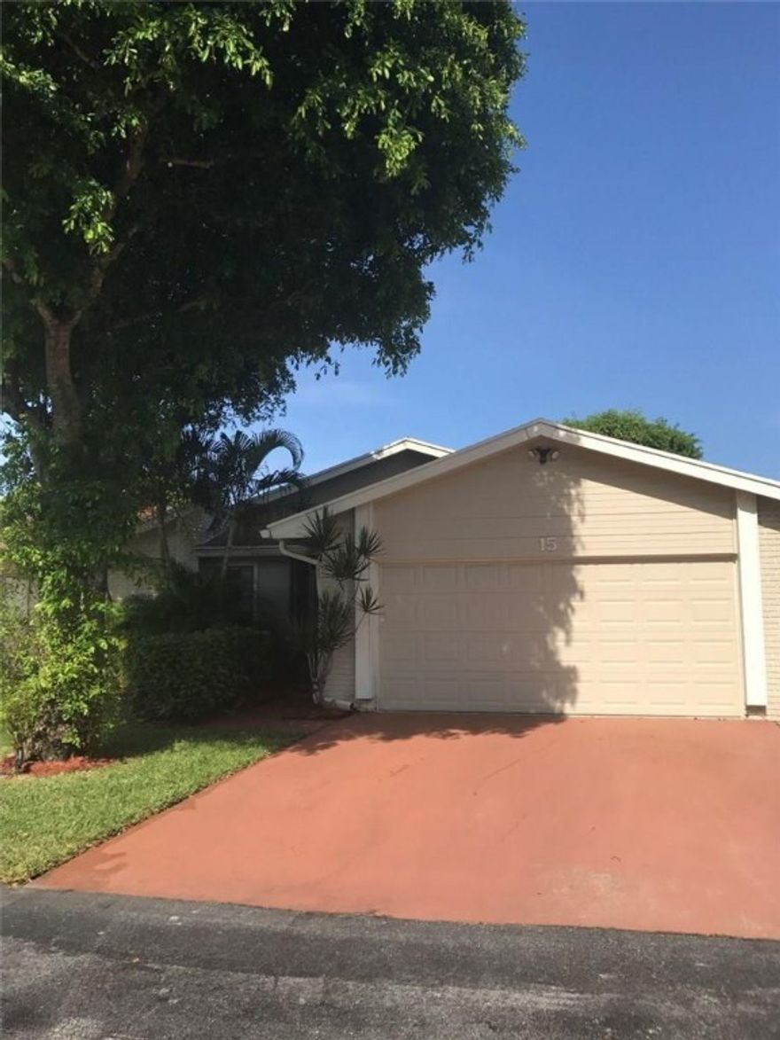 THE PERFECT 2BD/2BA, 2 CAR GAR. HOME ON A CUL DE SAC, MOVE IN READY, KITCHEN WAS REMODELED, SS APPL'S  APPROX 2 YRS, EAT IN KITCHEN, TILE IN LIVING AREAS AND LAMINATE IN THE BDRM'S, AC 2 YRS, SHUTTERS, SCREENED PATIO WITH A PRIVATE PAVER DECK OFF THE MSTR BDRM, CLOSE TO SHOPPING AND 1-95