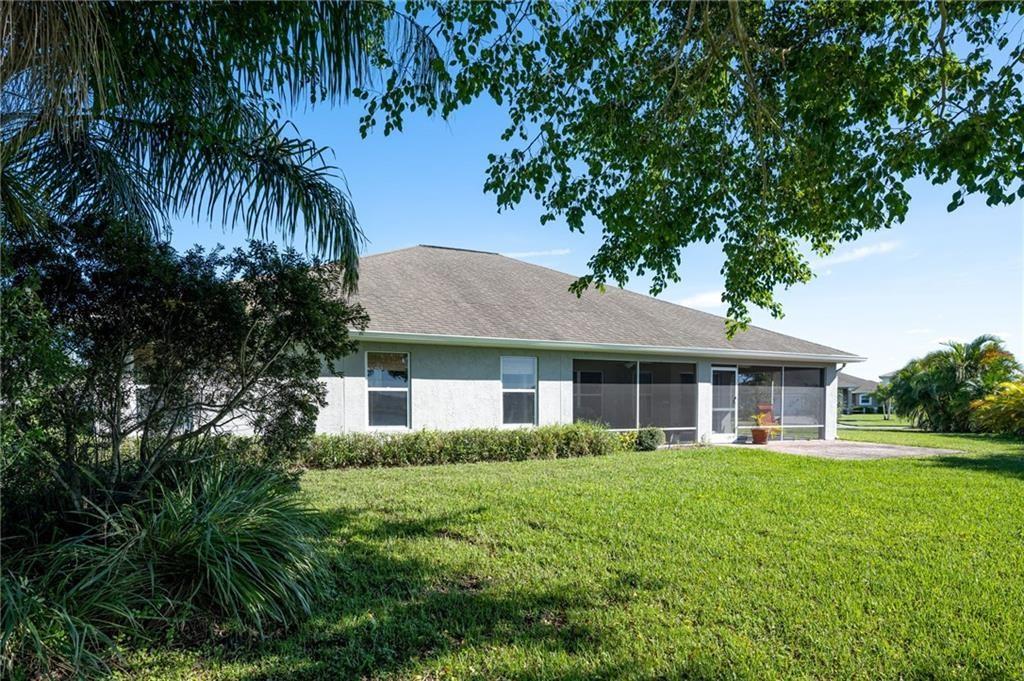 South Lakes Sub - Residential Lease