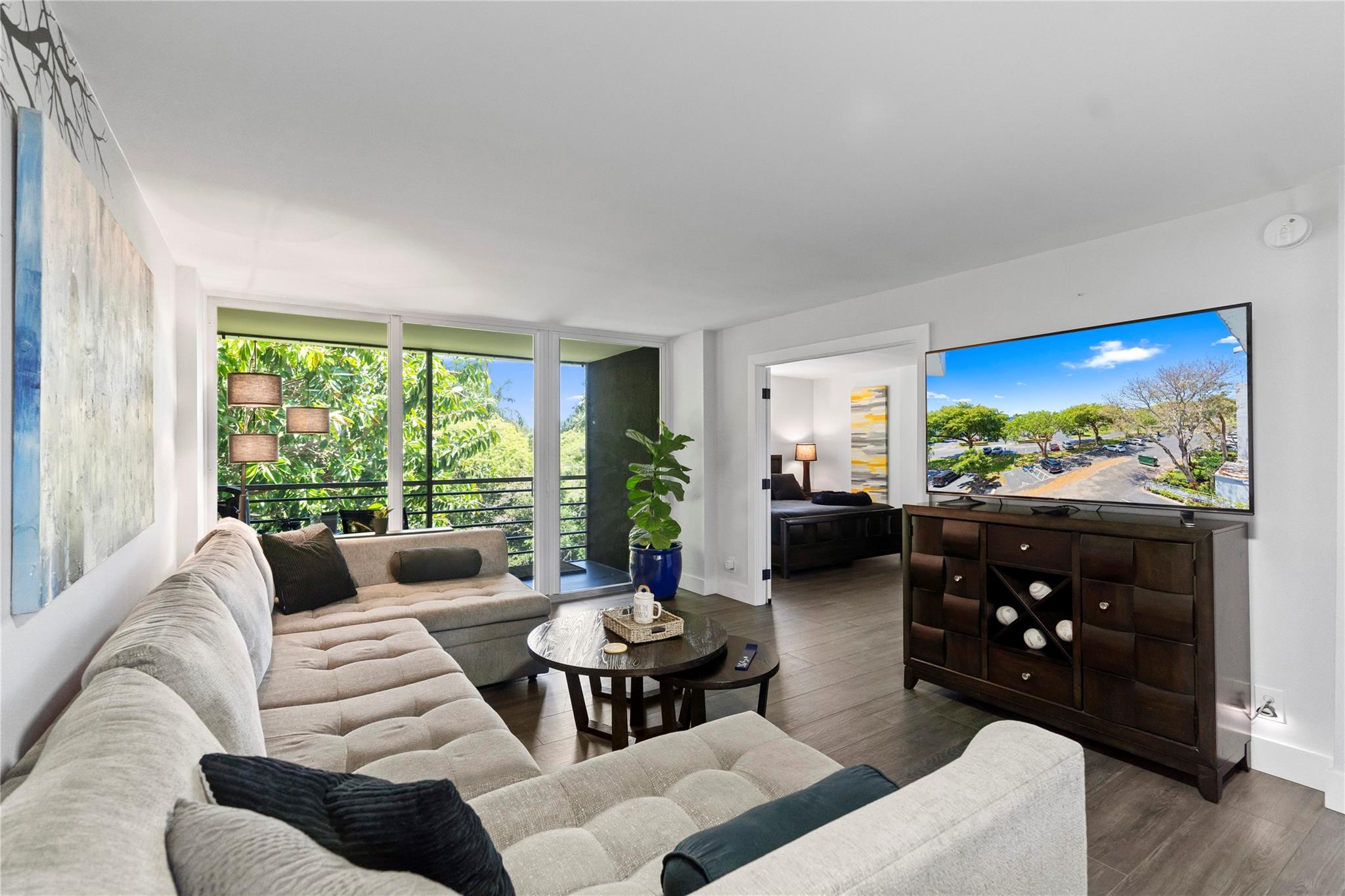 104 Royal Park Dr 4H