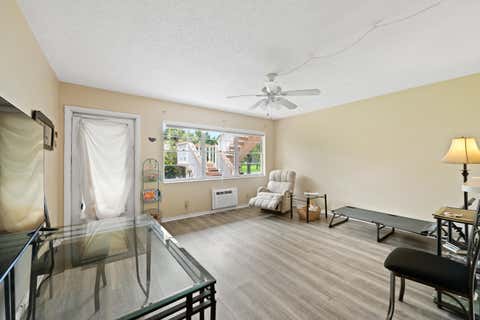 Tiny photo for 170 Canterbury, West Palm Beach, FL 33417 (MLS # B26036965)