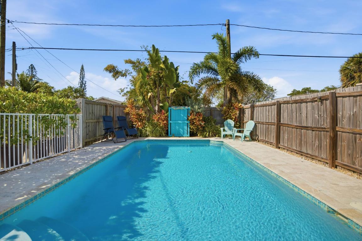 LAKE WORTH TOWN OF - Residential Lease