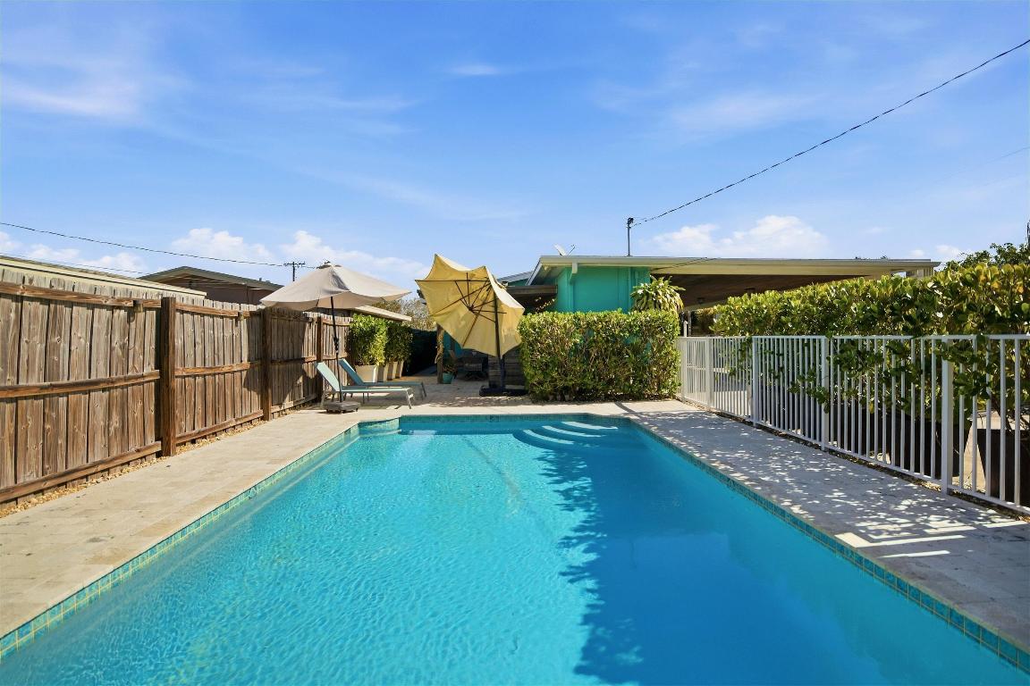 LAKE WORTH TOWN OF - Residential Lease