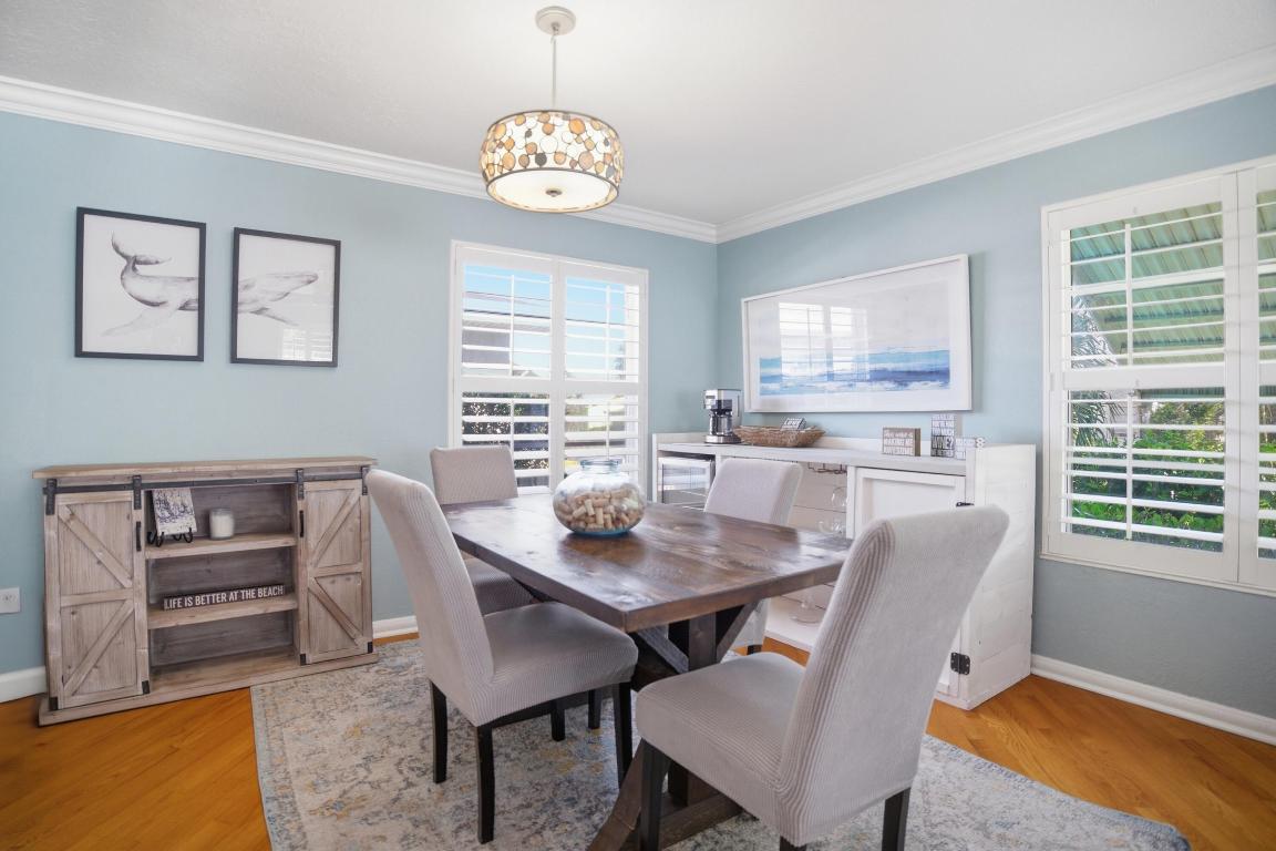 LAKE WORTH TOWN OF - Residential Lease