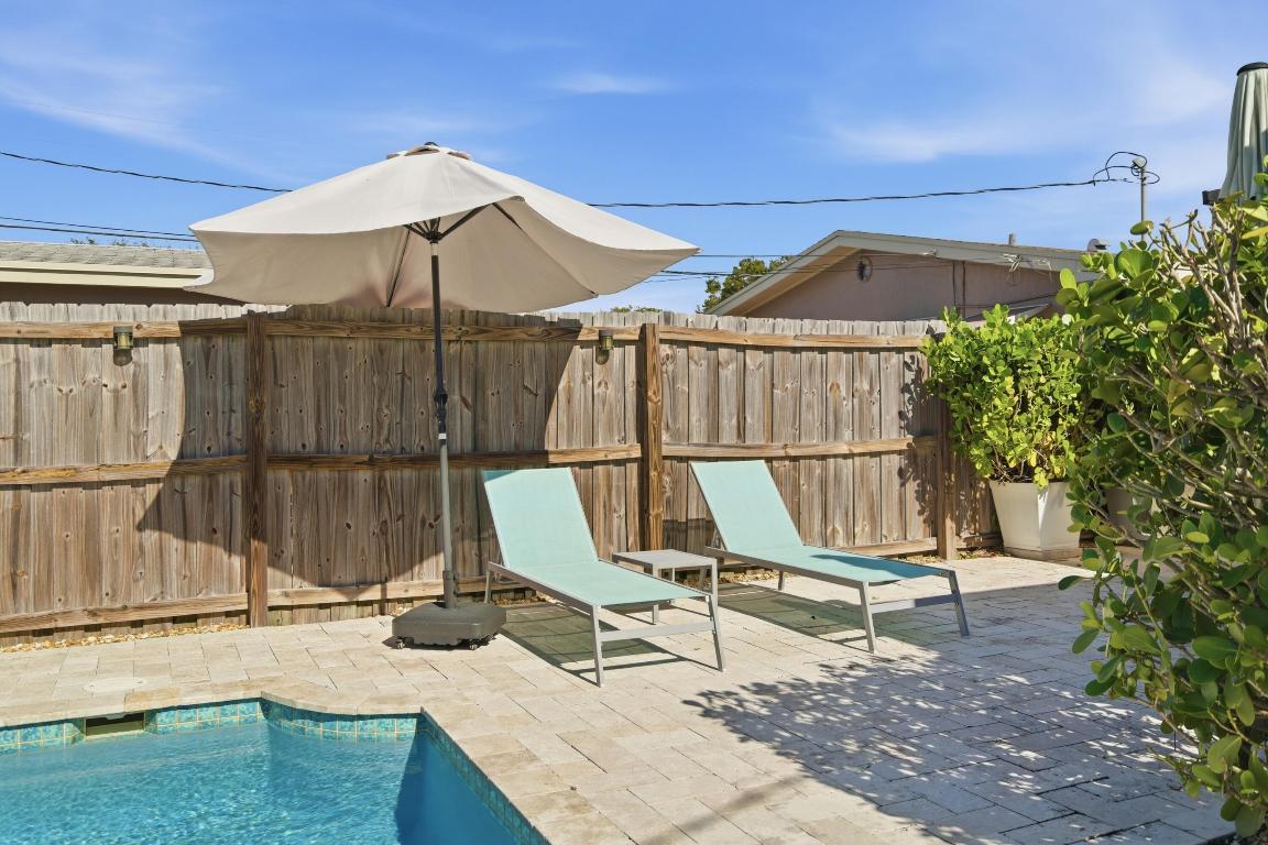 LAKE WORTH TOWN OF - Residential Lease