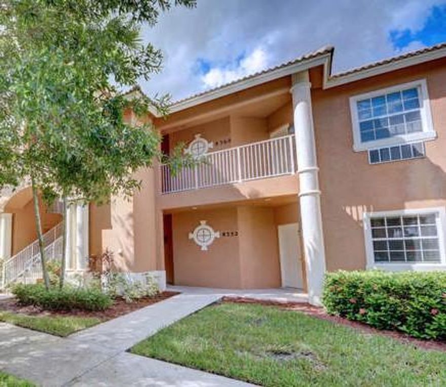 ***Just Listed*** First Floor, lake view 2/2.5BA, fully furnished/turnkey condo at Castle Pines. This gated community with a guarded entrance has 24 hour security. It is located near I-95, shopping, restaurants, and the NY Mets spring training camp.  Great vacation home or rental property. BRAND NEW A/C, upgraded stainless steel appliances, plank flooring, tile, and carpet.