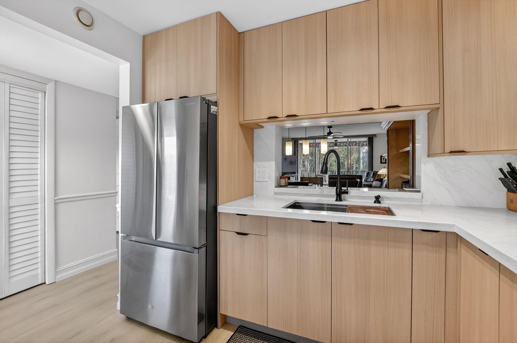 TROPIC BAY CONDO - Residential