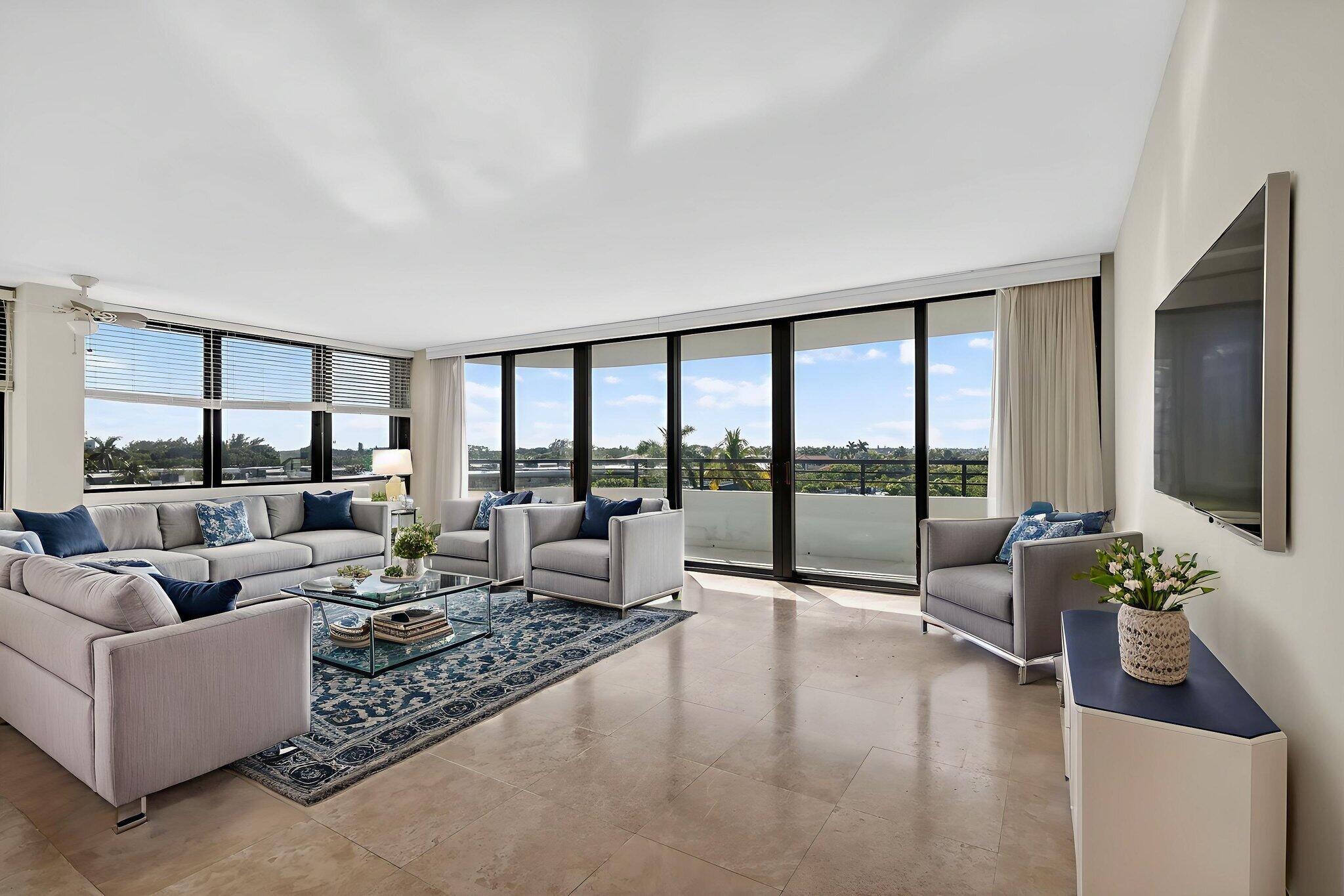 MAYFAIR HOUSE CONDO - Residential