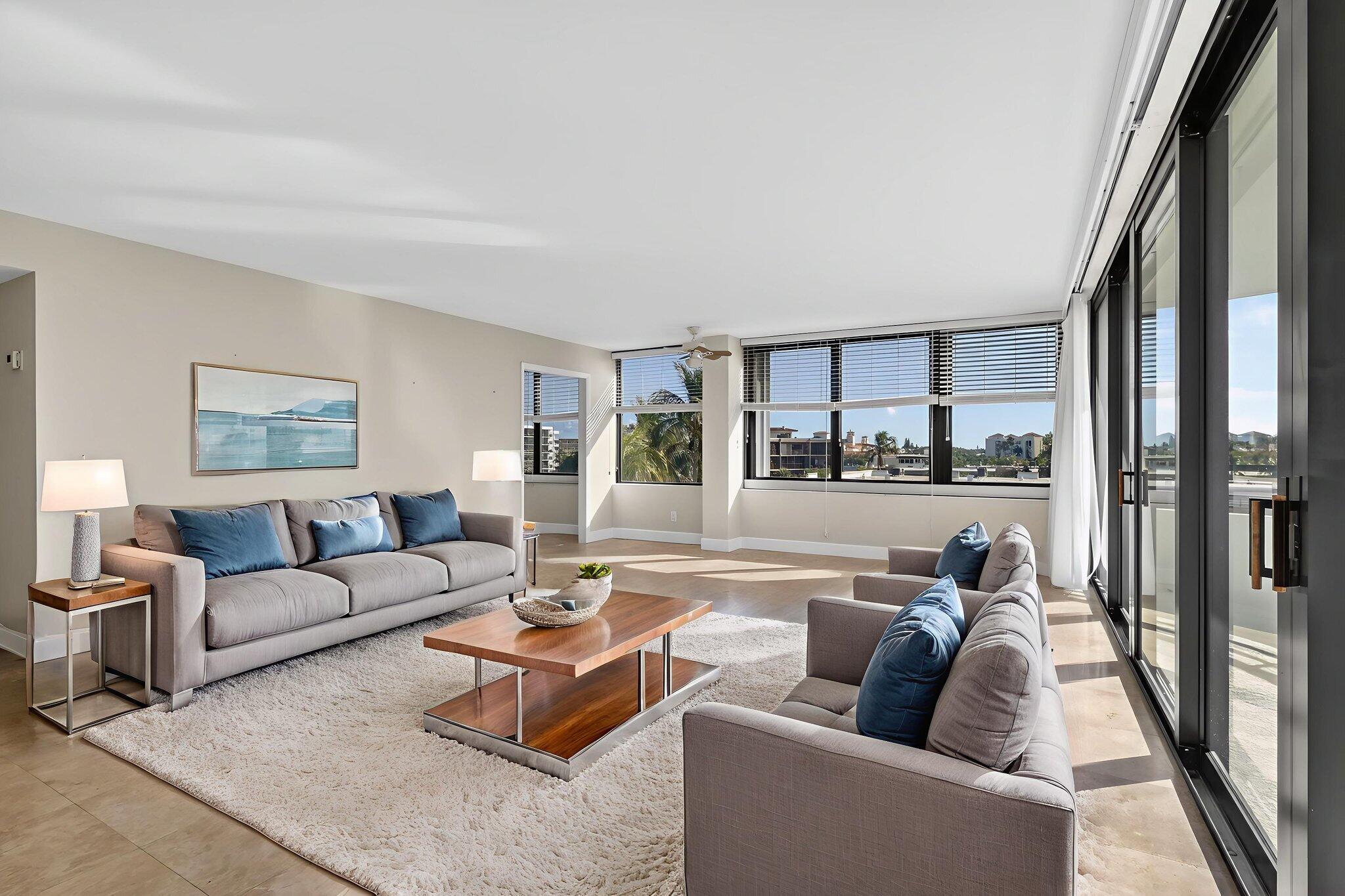 MAYFAIR HOUSE CONDO - Residential