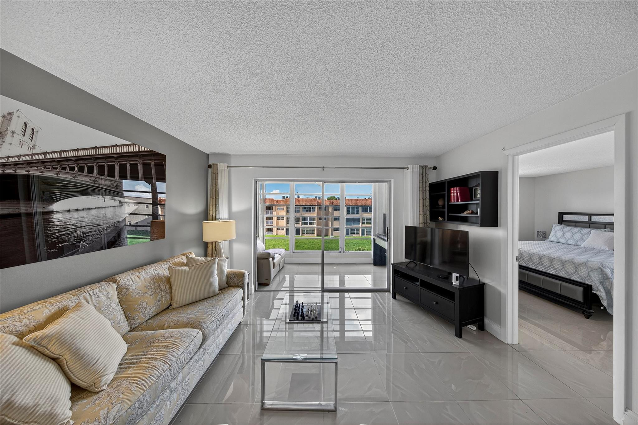 SUNRISE LAKES PHASE 3 - Residential