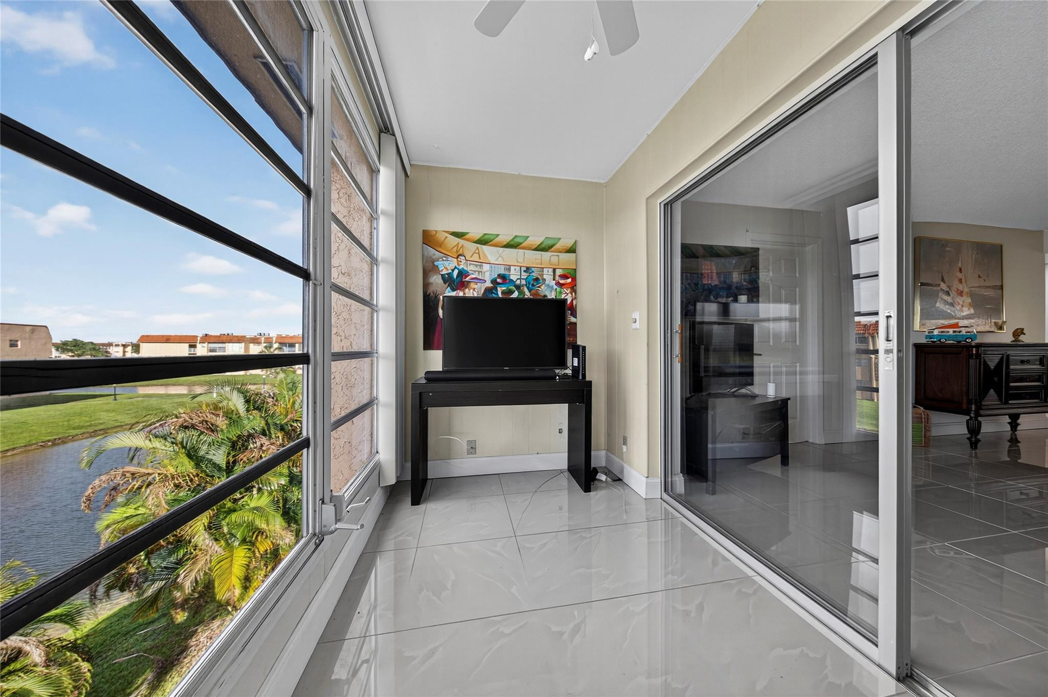 SUNRISE LAKES PHASE 3 - Residential