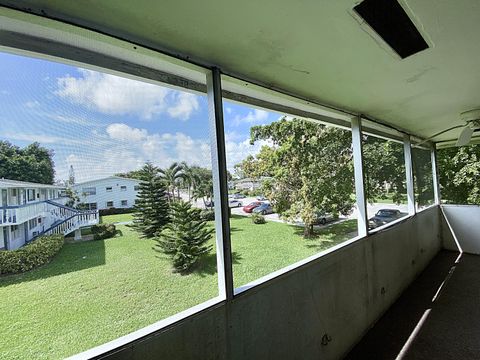 A home in Deerfield Beach