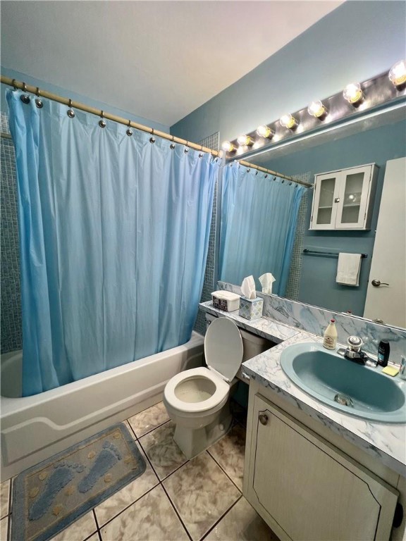 SUNRISE LAKES PHASE 3 - Residential