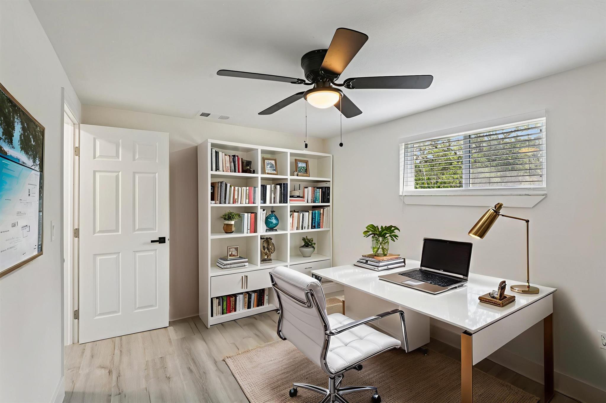 JERIVERNE PLAZA PB 6 PG 5 - Residential Lease