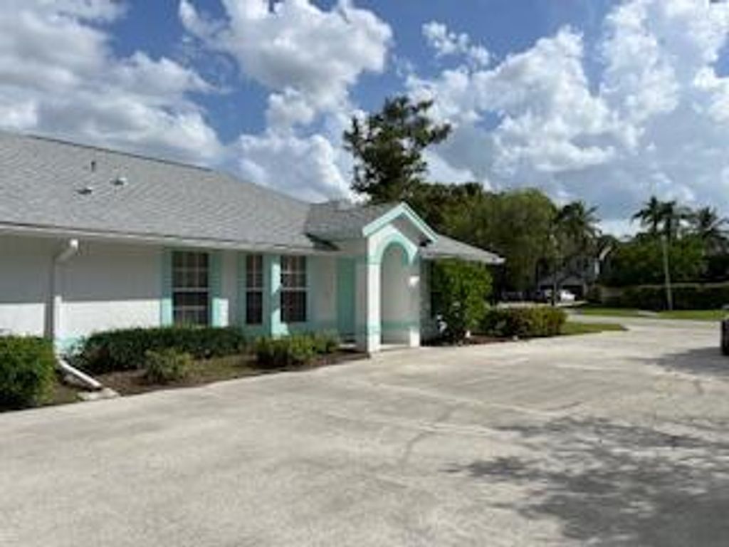 Photo of 1646 Hawthorne Place, Wellington, FL 33414 (MLS # R11120420)