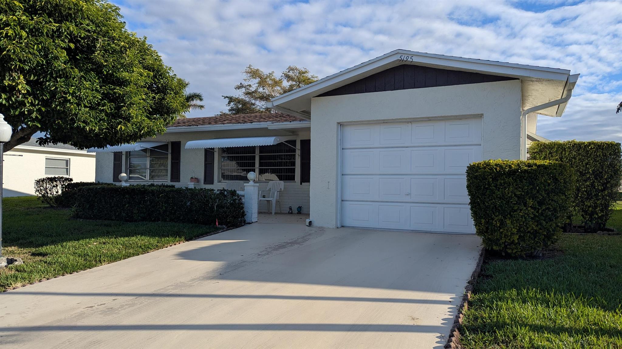 55+ Community - Live in the desirable Cypress Lakes! Enjoy stunning lake views and year-round golf access from this beautiful CBS home with 2-bed, 2-bath with a 1-car garage. Relax on the large screened-in patio overlooking the peaceful lake. The spacious floor plan includes a large family room. Cypress Lakes offers resort-style amenities, including tennis, bocce, mini-golf, a pool, Jacuzzi, gym, and more. Rent includes basic cable, internet, lawn care, and HOA amenities. Cypress Lakes is a gated community. Conveniently located near shopping, dining, airports, and beaches. Available 3/31/2025. HOA allows only service pets. Call now!