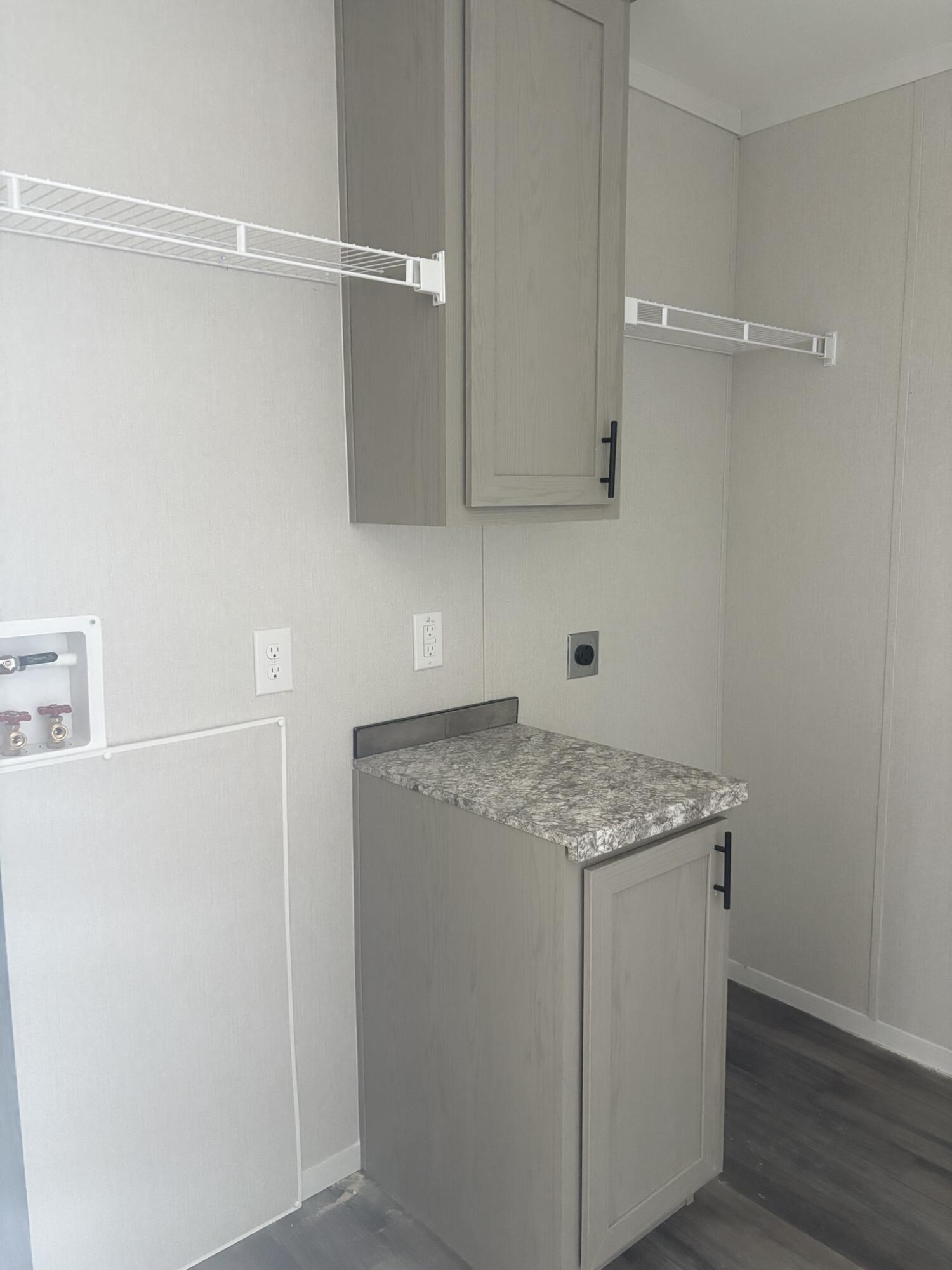 viking prarie - Residential