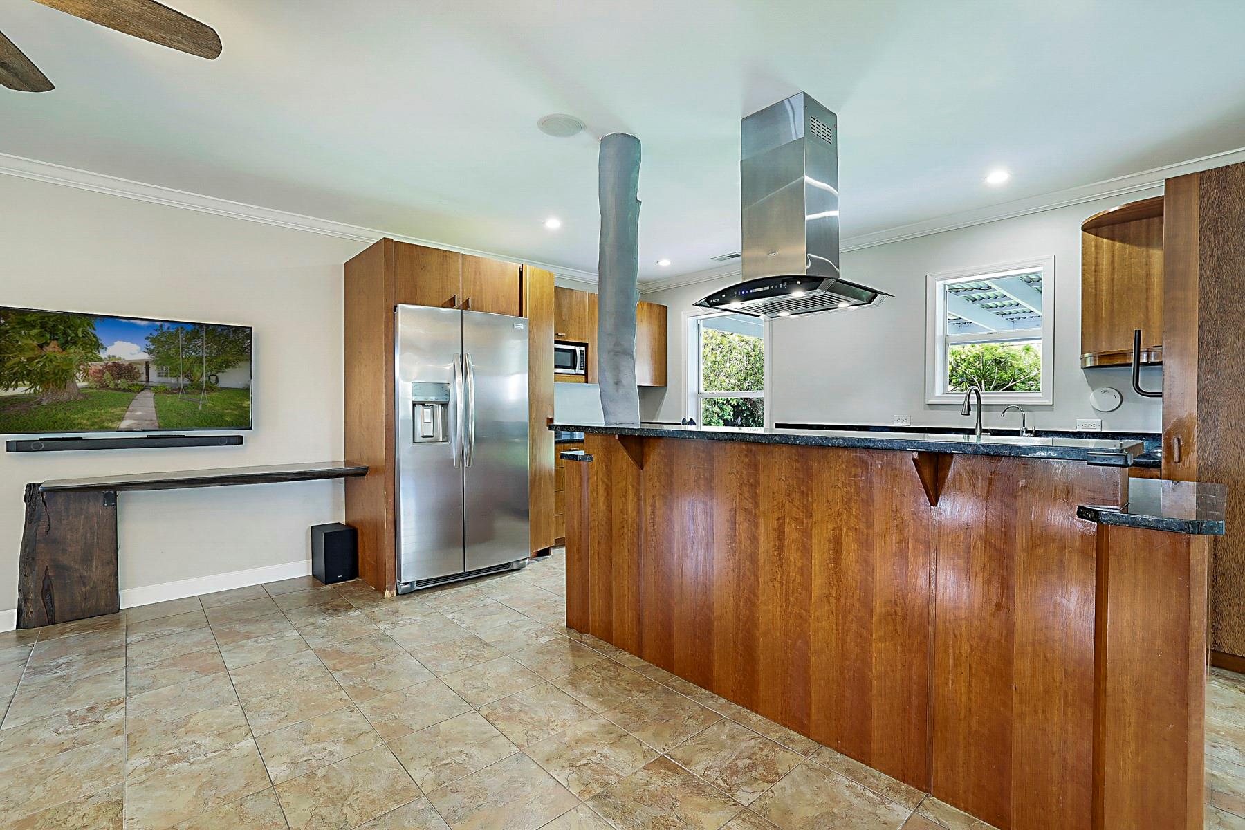 IBEC ADD NO 8 - Residential Lease