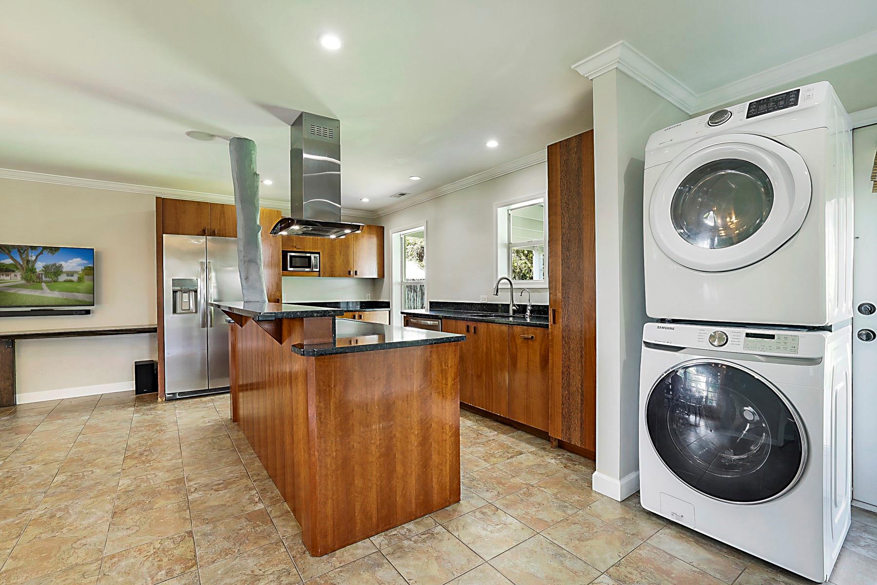 IBEC ADD NO 8 - Residential Lease