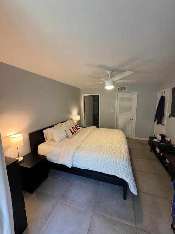 CYPRESS CHASE NORTH NO 2 CONDO - Residential